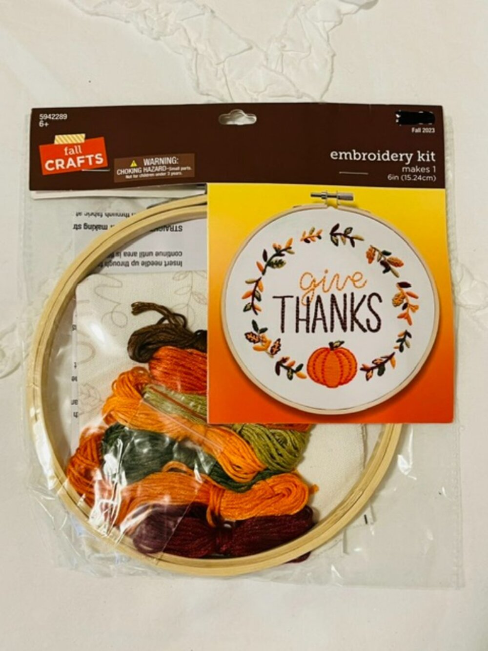 Thanksgiving and Christmas Embroidery Kits | 6"